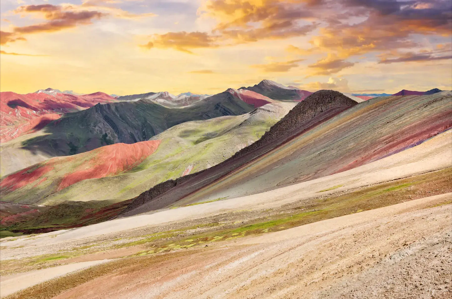Palcoyo at Sunset
