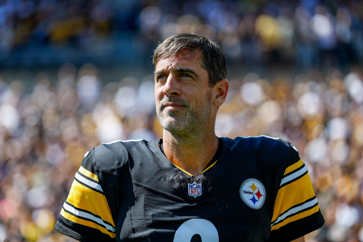 Aaron Rodgers quarterback of the Pittsburgh Steelers