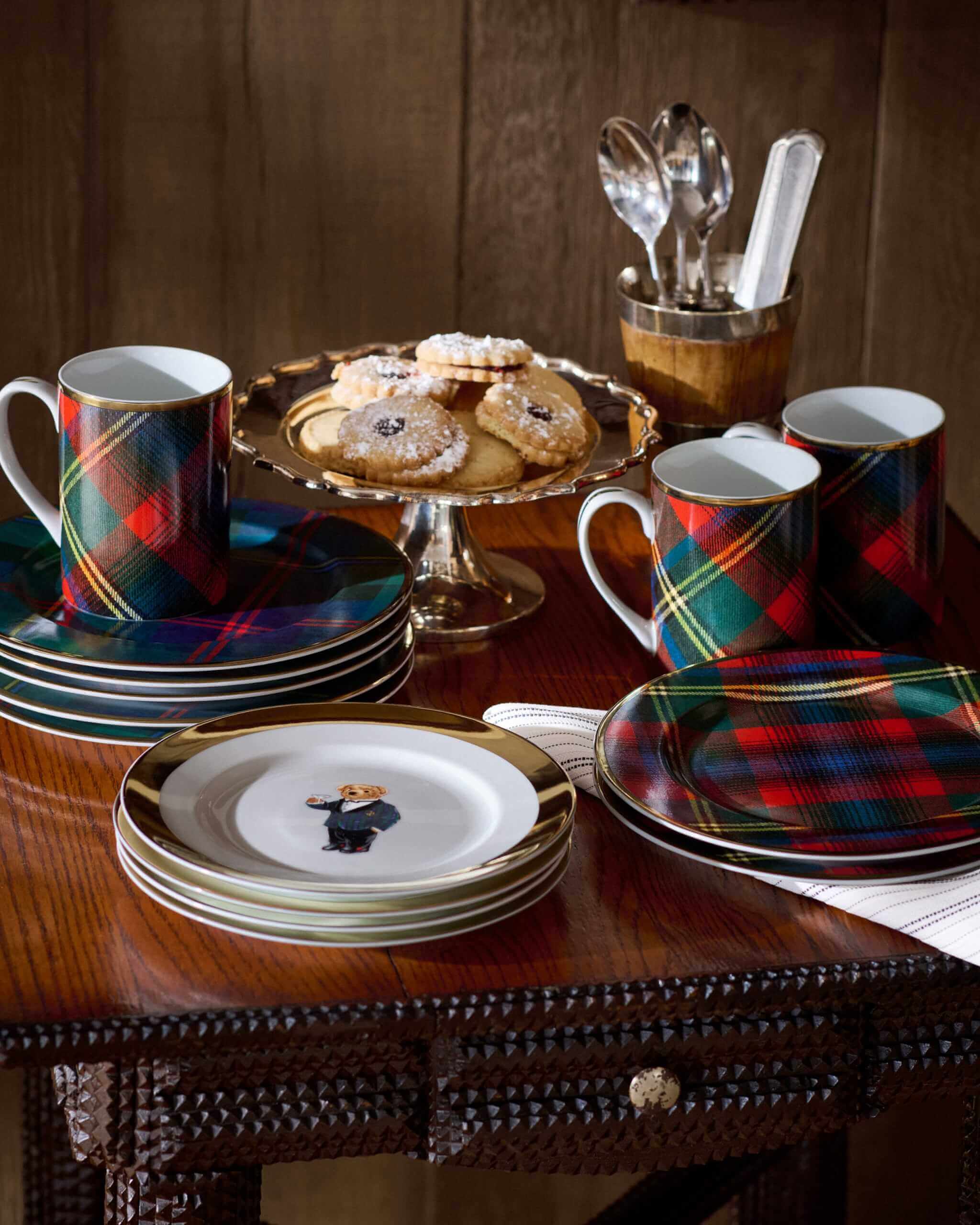 ralph lauren polo dining table setting