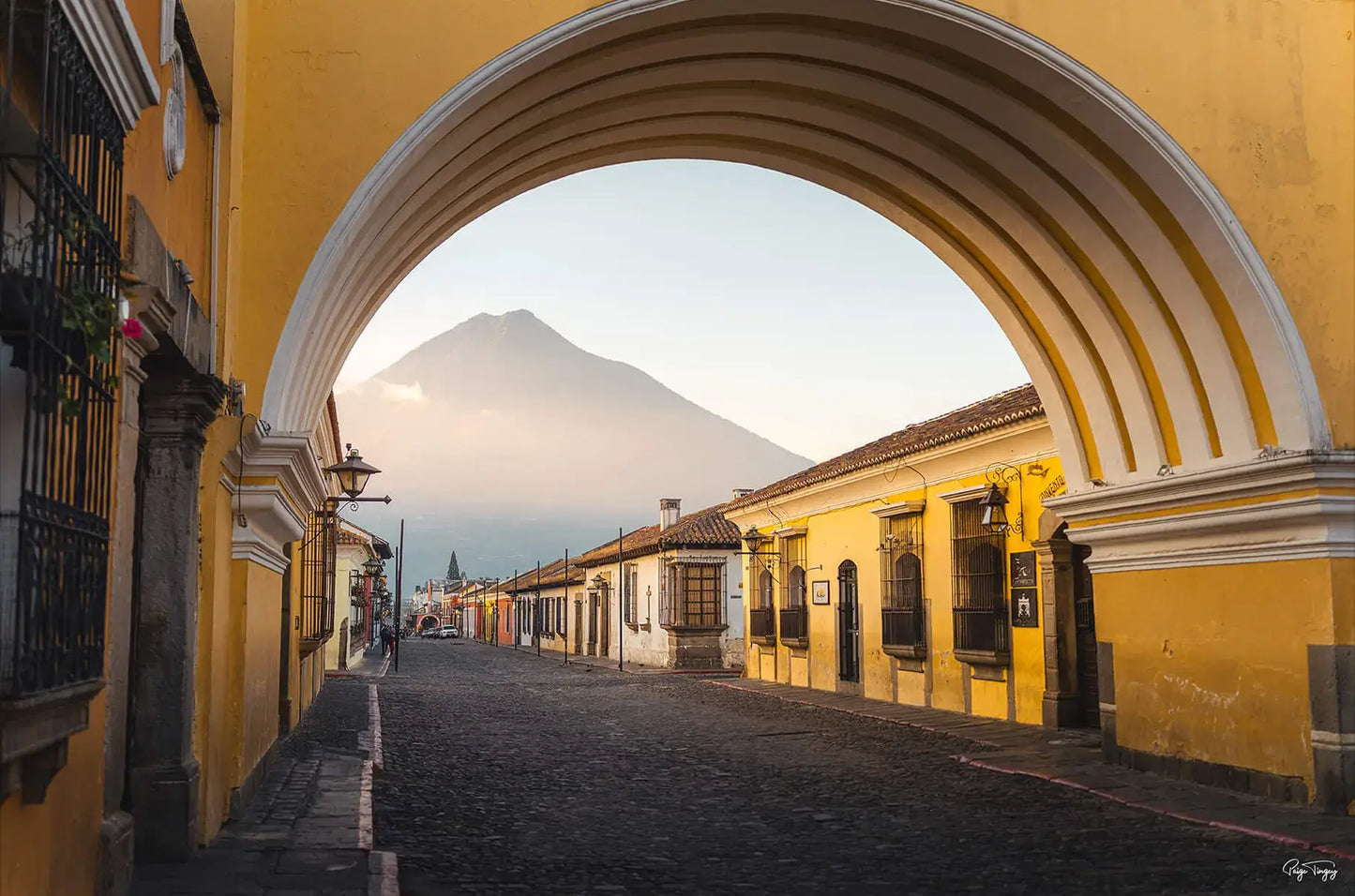 Antigua Arch