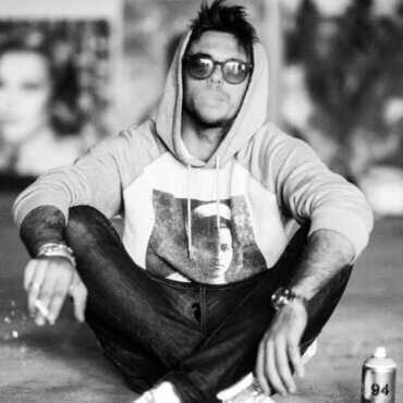 Lukas Avalon